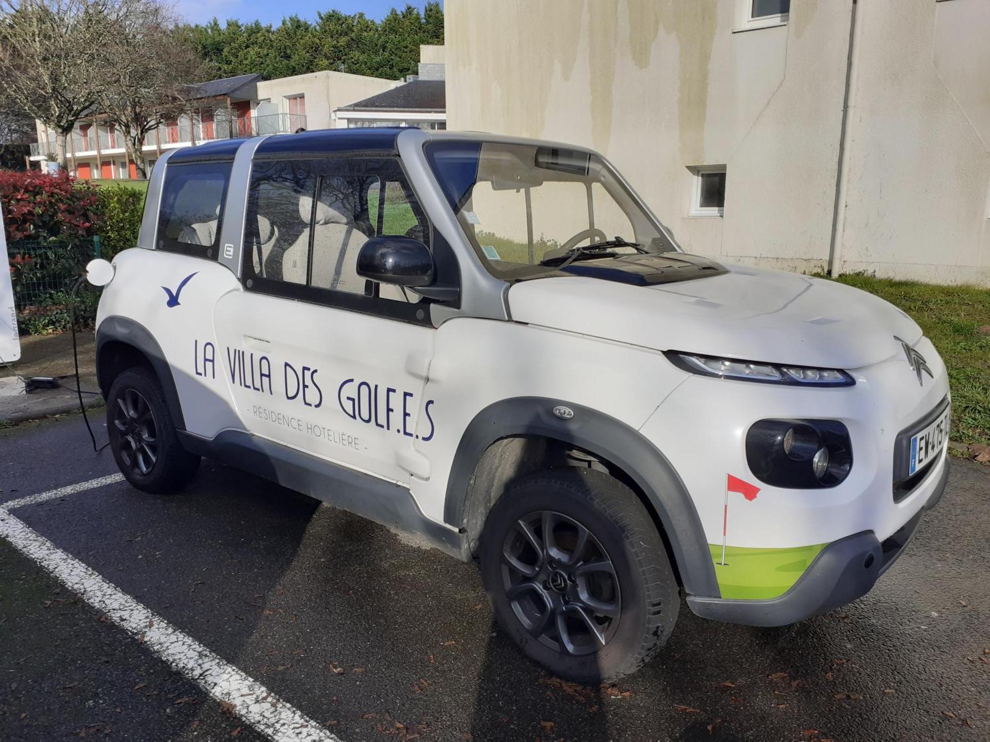 La Villa Des Golf.E.S Theix Екстер'єр фото